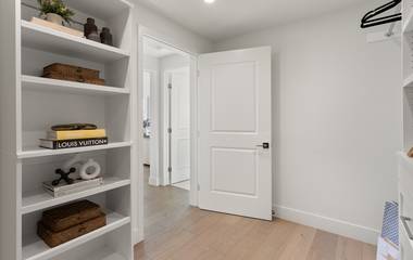 Residential condos Image27