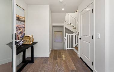 Residential condos Image38